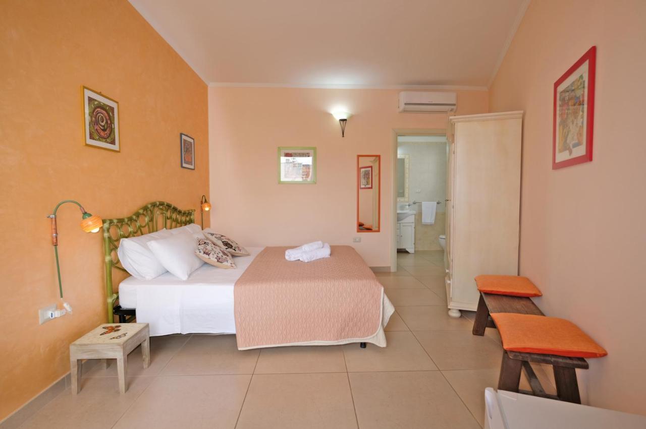 Adua Art Bed and Breakfast Castrignano del Capo Εξωτερικό φωτογραφία